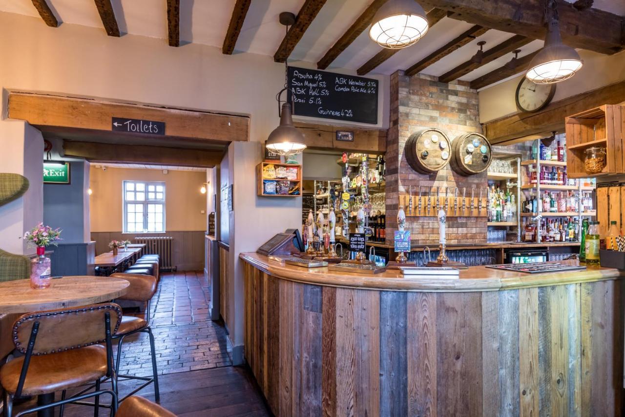 The Littleton Arms Hotell Penkridge Eksteriør bilde