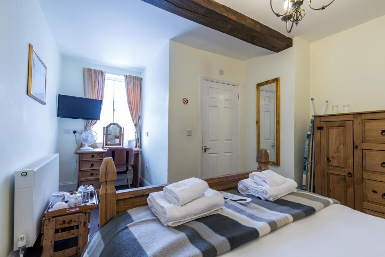 The Littleton Arms Hotell Penkridge Eksteriør bilde