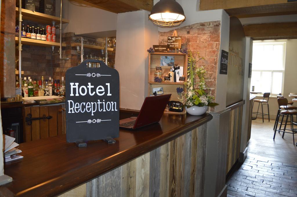 The Littleton Arms Hotell Penkridge Eksteriør bilde