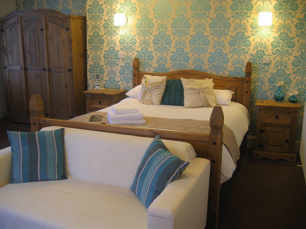 The Littleton Arms Hotell Penkridge Eksteriør bilde