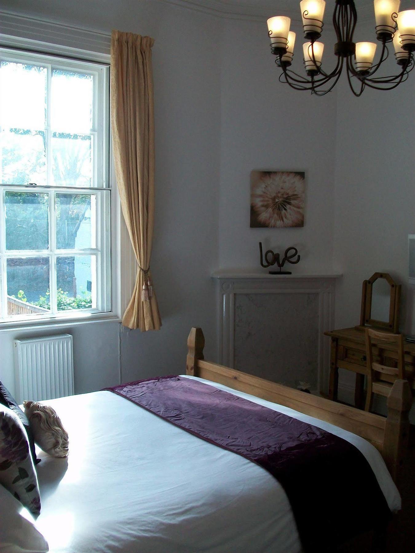 The Littleton Arms Hotell Penkridge Eksteriør bilde