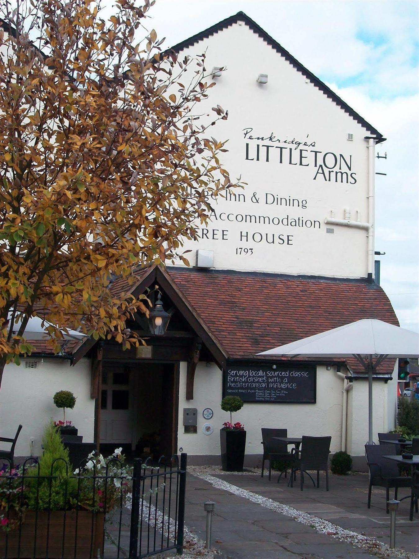 The Littleton Arms Hotell Penkridge Eksteriør bilde