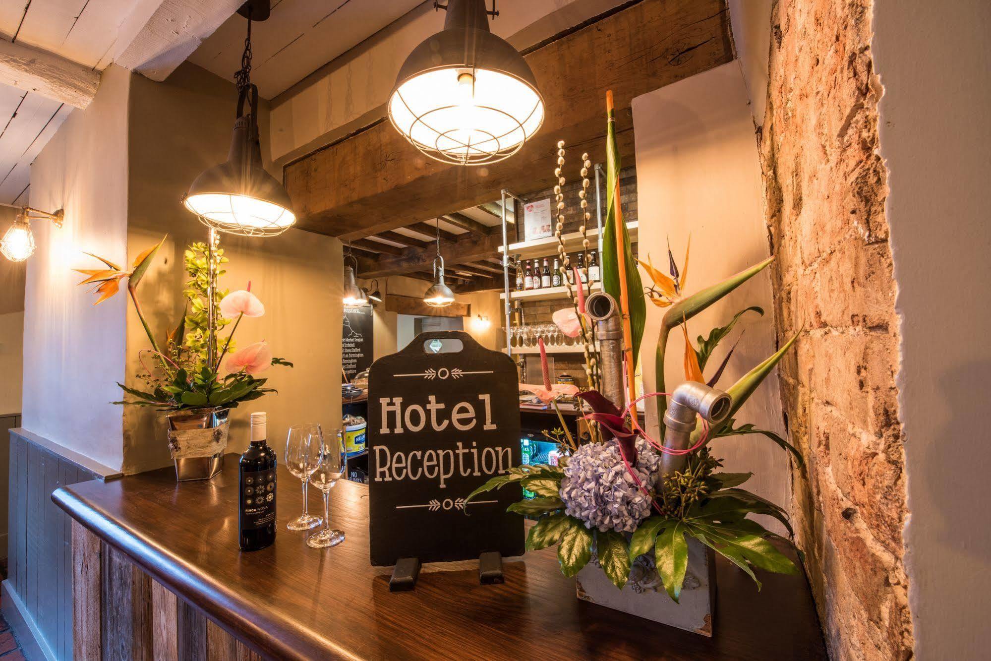 The Littleton Arms Hotell Penkridge Eksteriør bilde